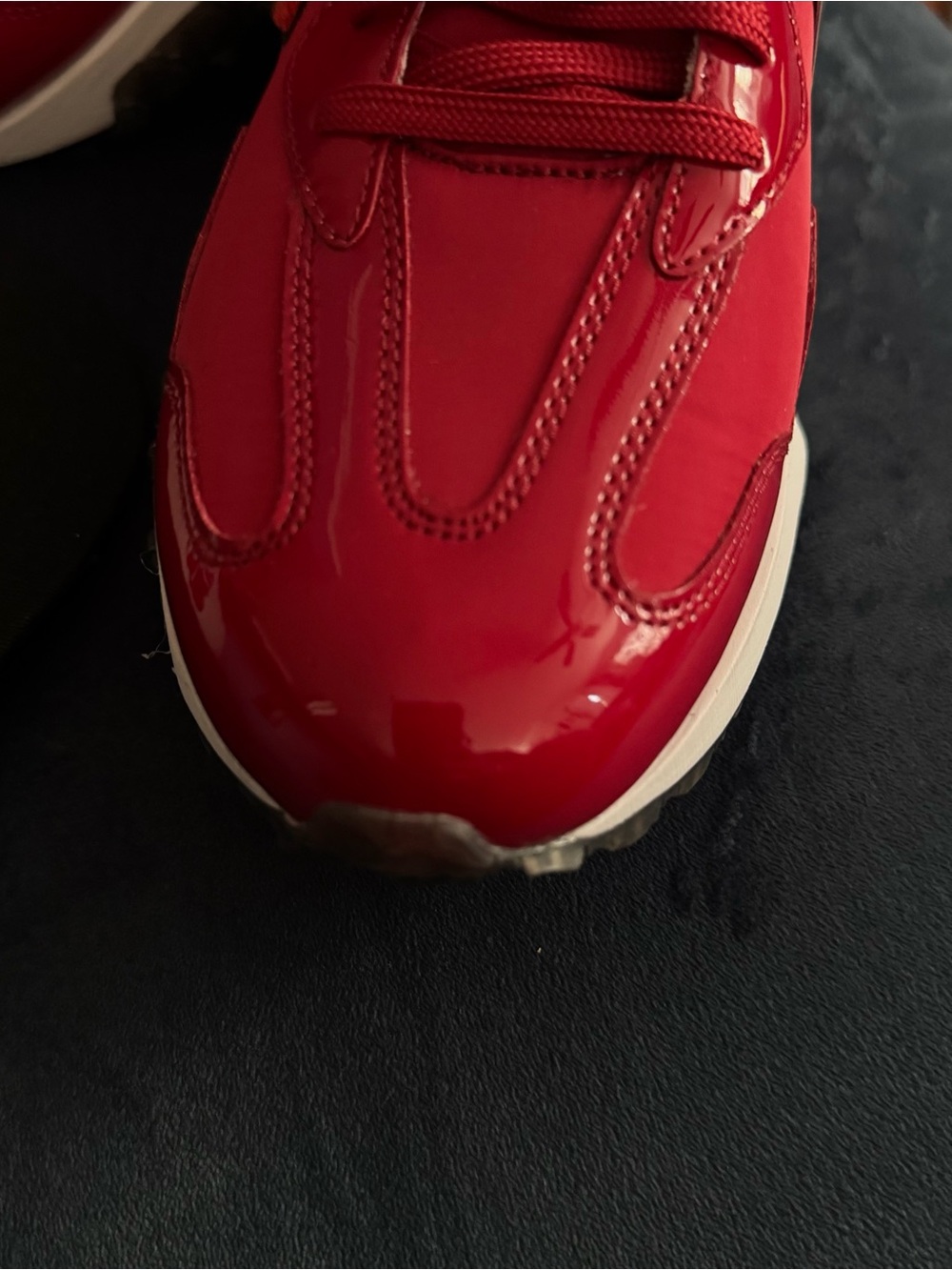 Skechers x Rolling Stones Lick Red Upper Cut Neo Jogger Sneakers Size 10 - Picture 7 of 14
